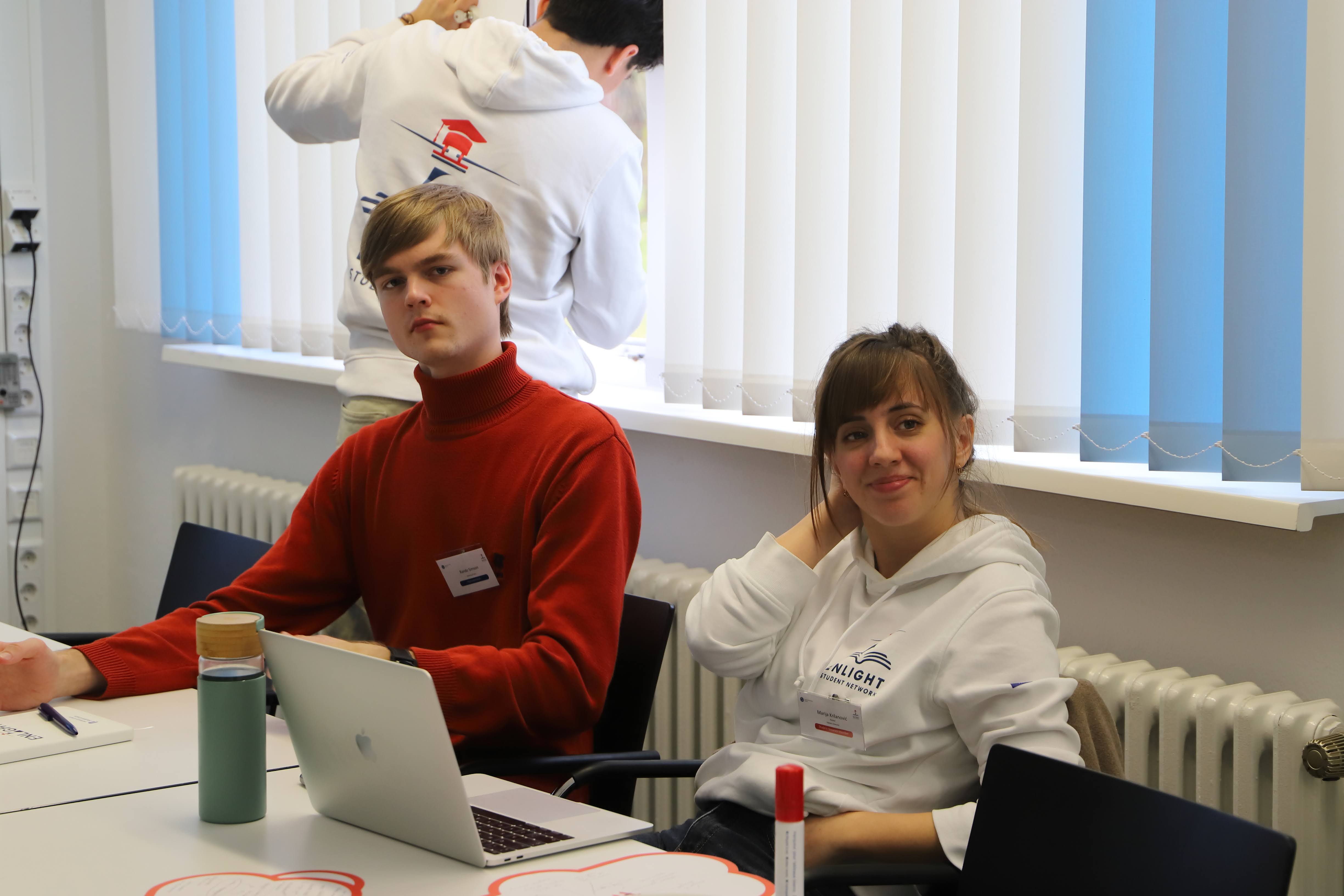 ENLIGHT Faces RandoSimson2